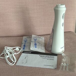 Waterpik WP-400 Portable Water Flosser in White